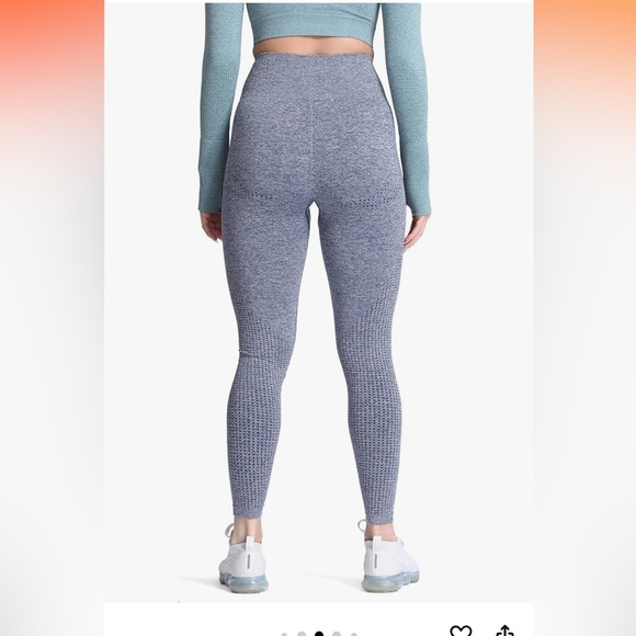 Aoxjox Women's High Waist Seamless Yoga Pants for a Flawless Workout - Picture 4 of 4